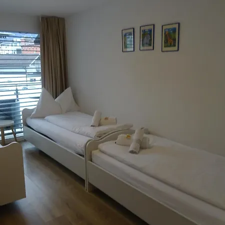 The Golf Apartment